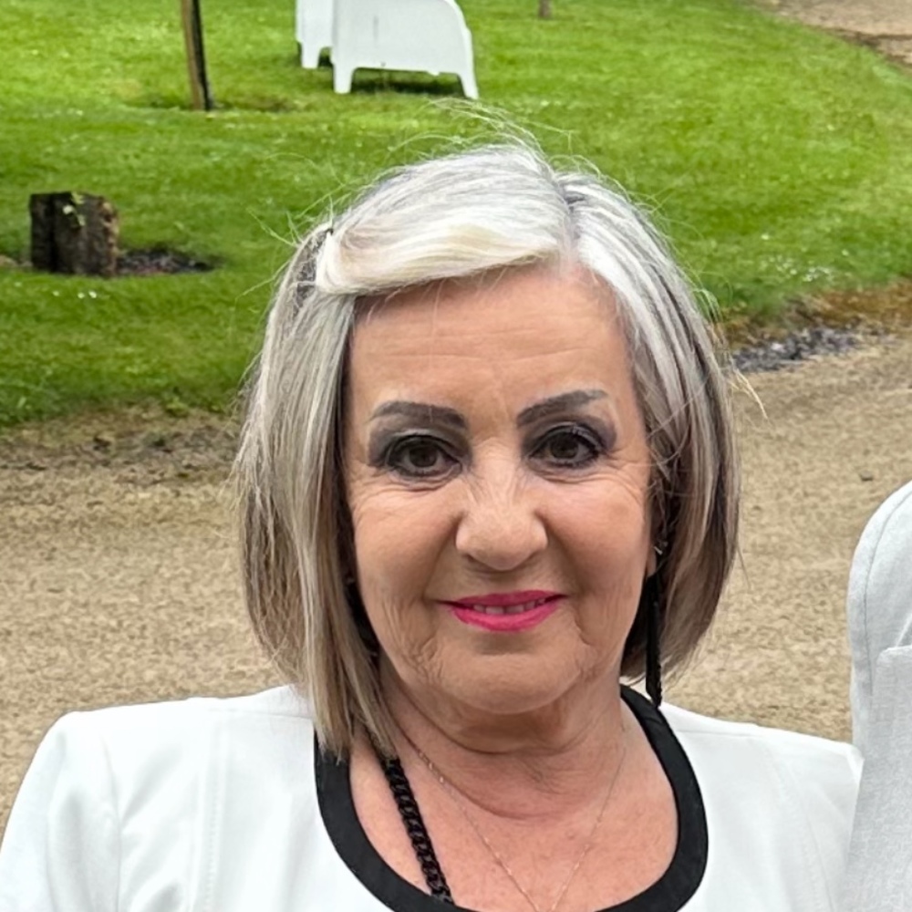 Meet your Posher, Diana